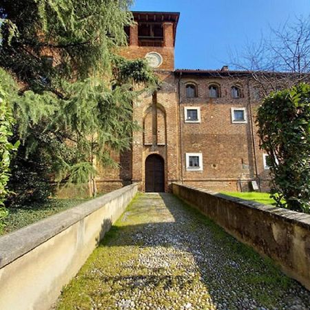 Alice Nel Paese Delle Meraviglie Sulbiate Exteriér fotografie