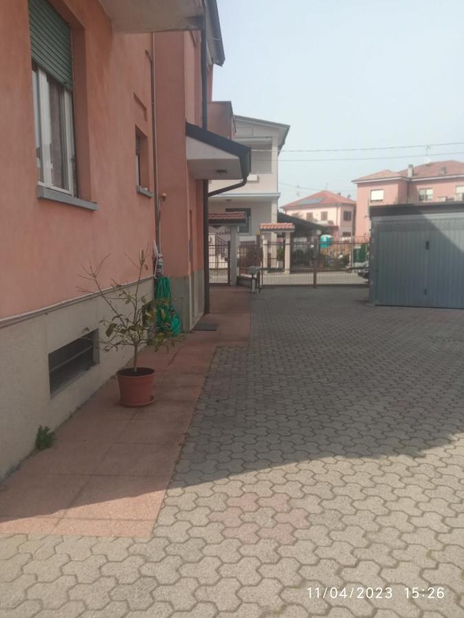 Alice Nel Paese Delle Meraviglie Sulbiate Exteriér fotografie
